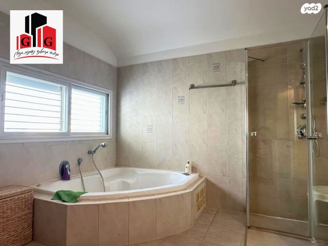 דופלקס, כפר סבא