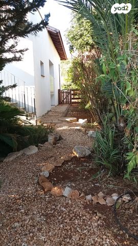 בית פרטי/ קוטג', כפר ורדים