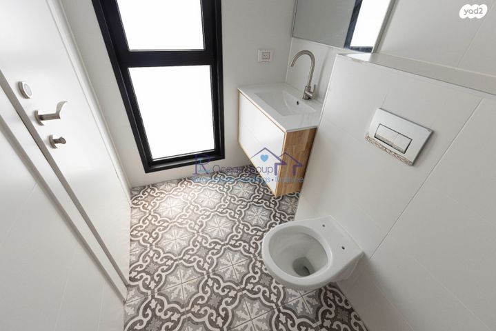 דירה, אמנון ליפקין שחק, נוף הטיילת, נתניה