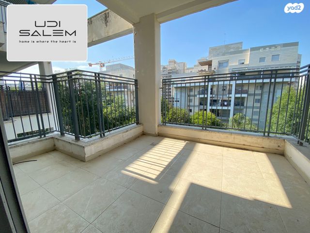 דירה, הרב שלום איפרגן, נתניה