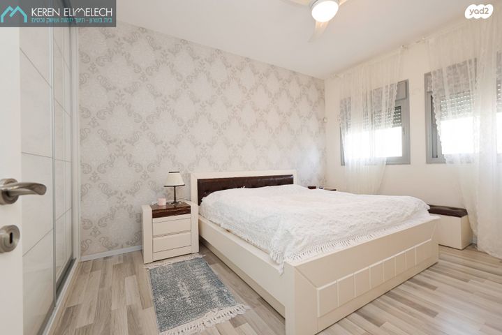 דופלקס, תל מונד