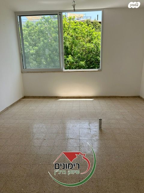 בית פרטי/ קוטג', לוחמי הגטאות, קרית יערים, רמת השרון