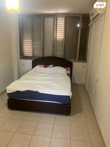 דירה, שדרות ורבורג, קרית שמואל, חיפה