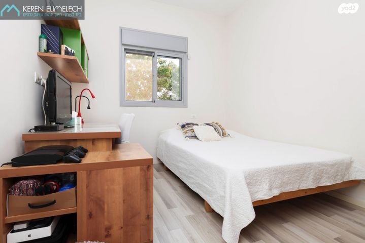 דופלקס, תל מונד