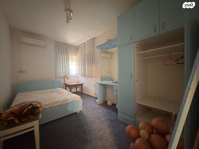 בית פרטי/ קוטג', זלמן שז"ר, נווה חוף, ראשון לציון