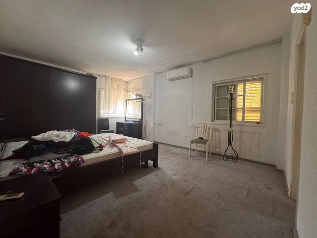 בית פרטי/ קוטג', זלמן שז"ר, נווה חוף, ראשון לציון