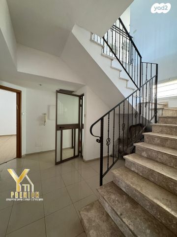 דירה, הגפן, מרכז העיר, סביניה, הוותיקה, קרית ביאליק