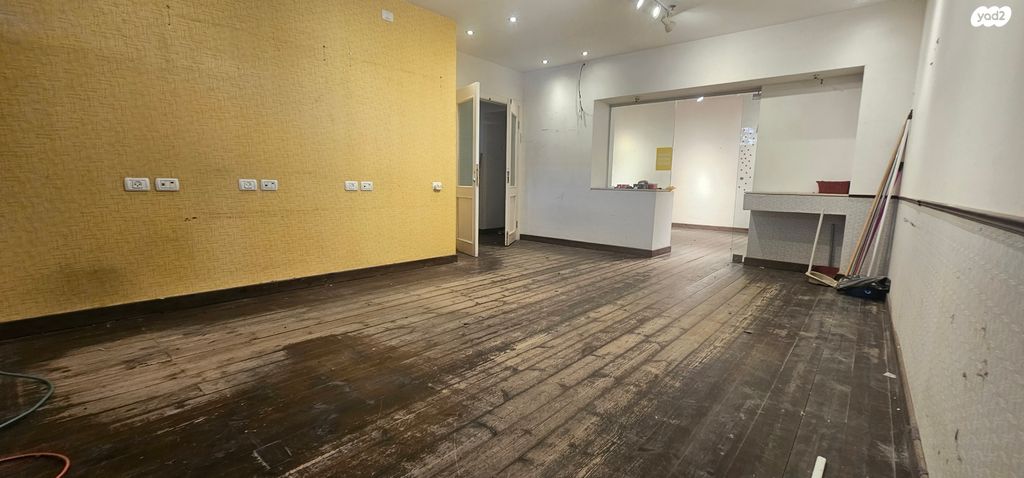 חנויות/ שטח מסחרי, תפוצות ישראל, תל גנים, גבעתיים