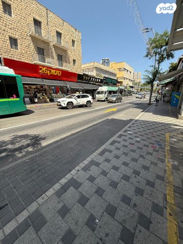 חנויות/ שטח מסחרי, הרצל 35, חיפה
