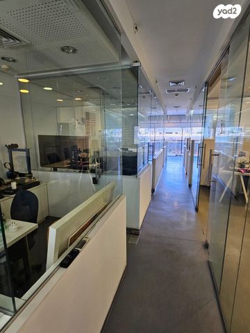 מבני תעשיה, יד חרוצים, תלפיות תעשיה ומסחר, ירושלים