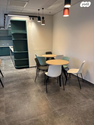 חנויות/ שטח מסחרי, שאר העיר, כפר סבא