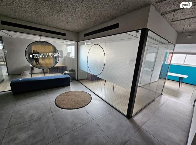 משרדים, יגאל אלון, נחלת יצחק, תל אביב יפו