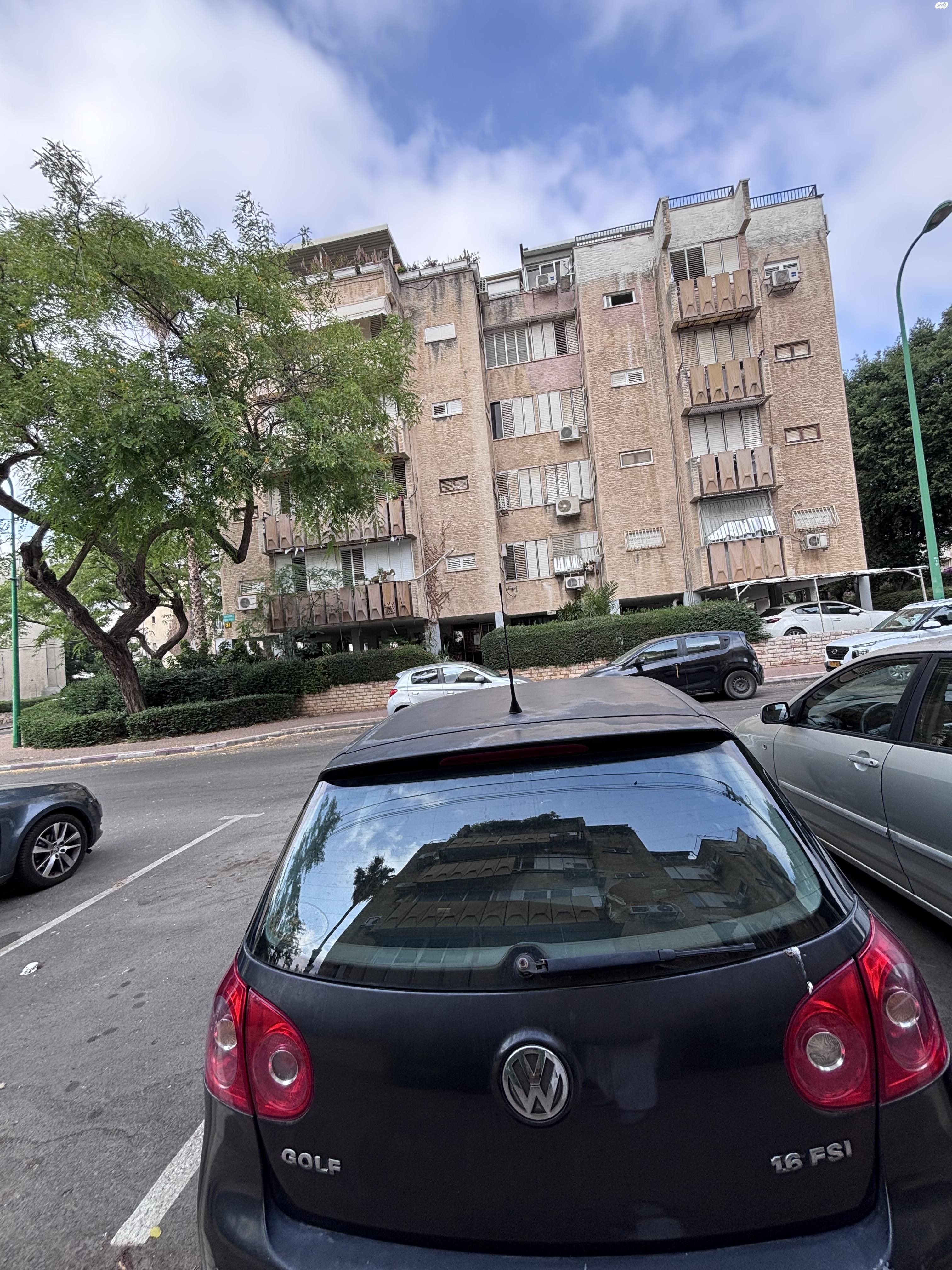 מודעת רכב פולקסווגן גולף