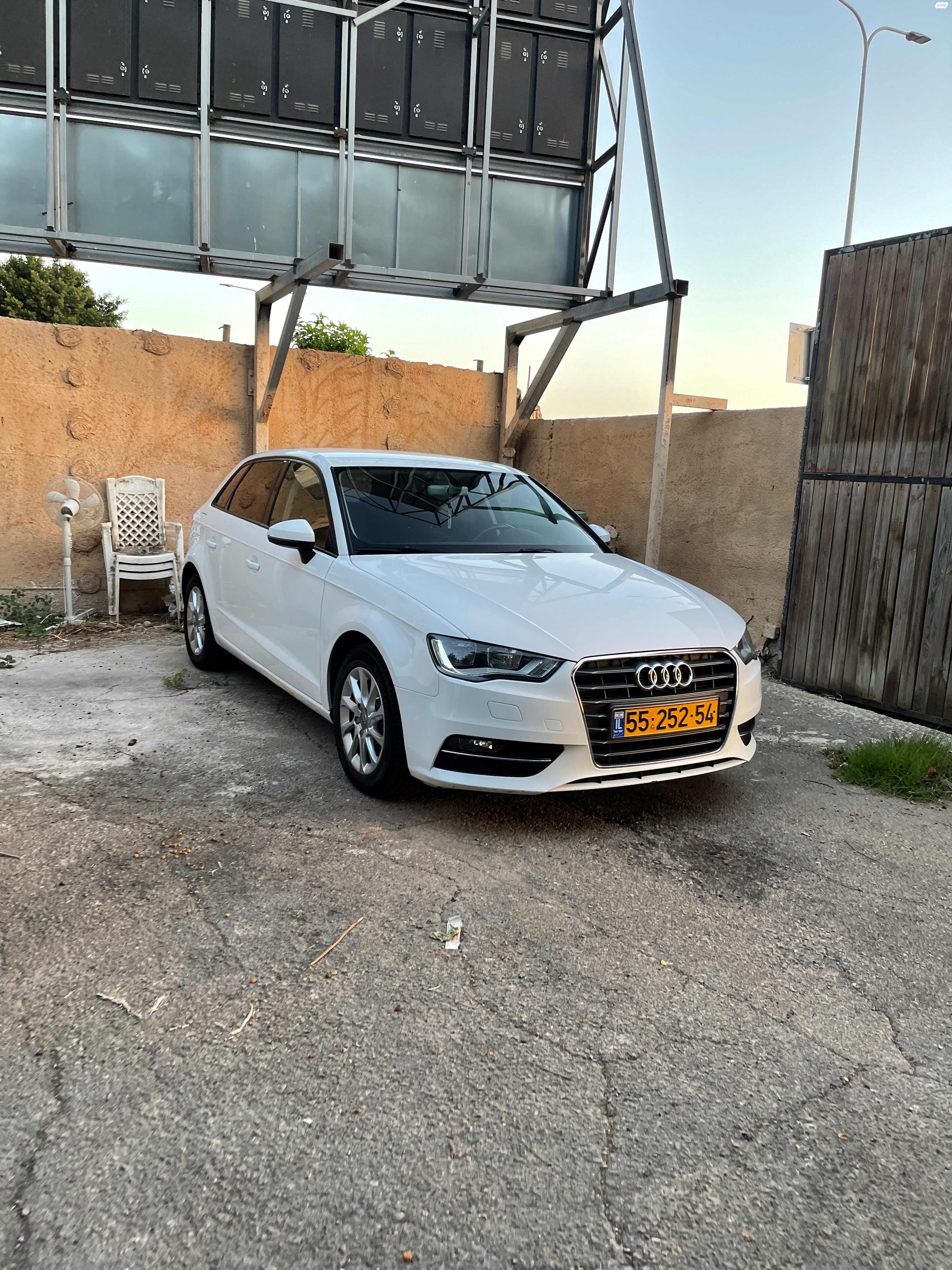 מודעת רכב אאודי A3