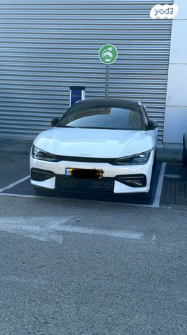 מודעת רכב קיה EV6