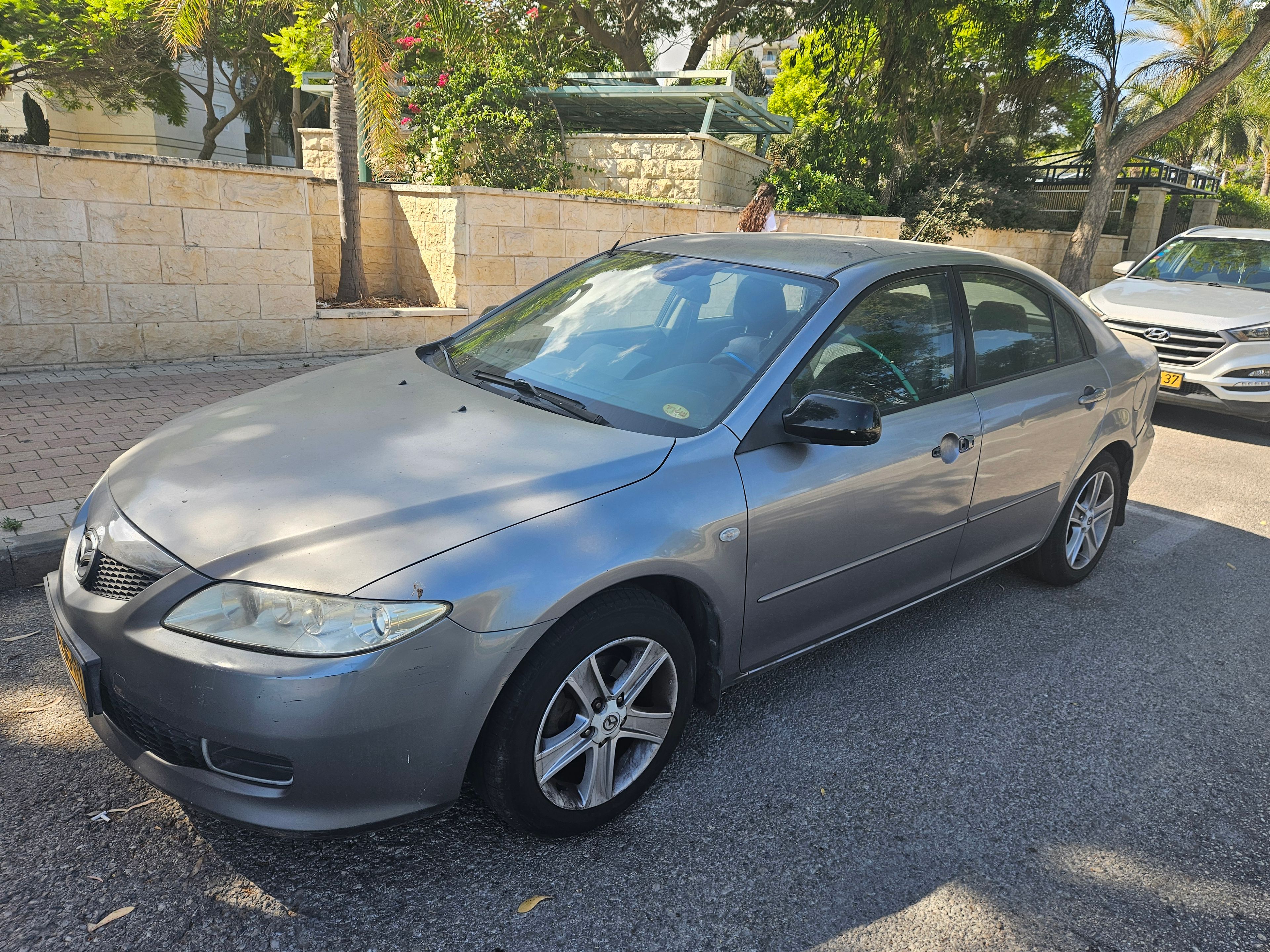 מודעת רכב מאזדה 6