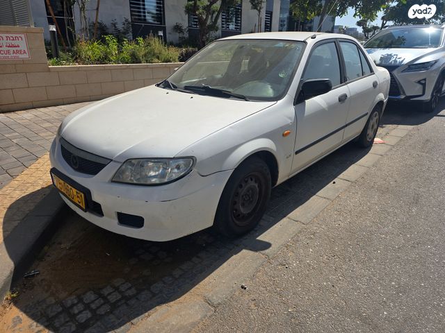 מודעת רכב מאזדה 323