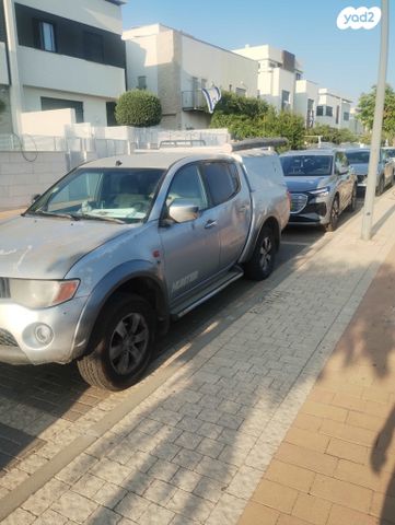 מודעת רכב מיצובישי טרייטון / L200