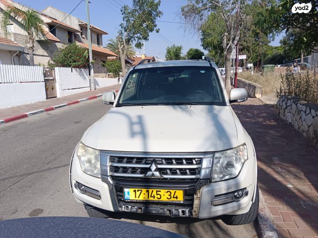 מודעת רכב מיצובישי פג'רו