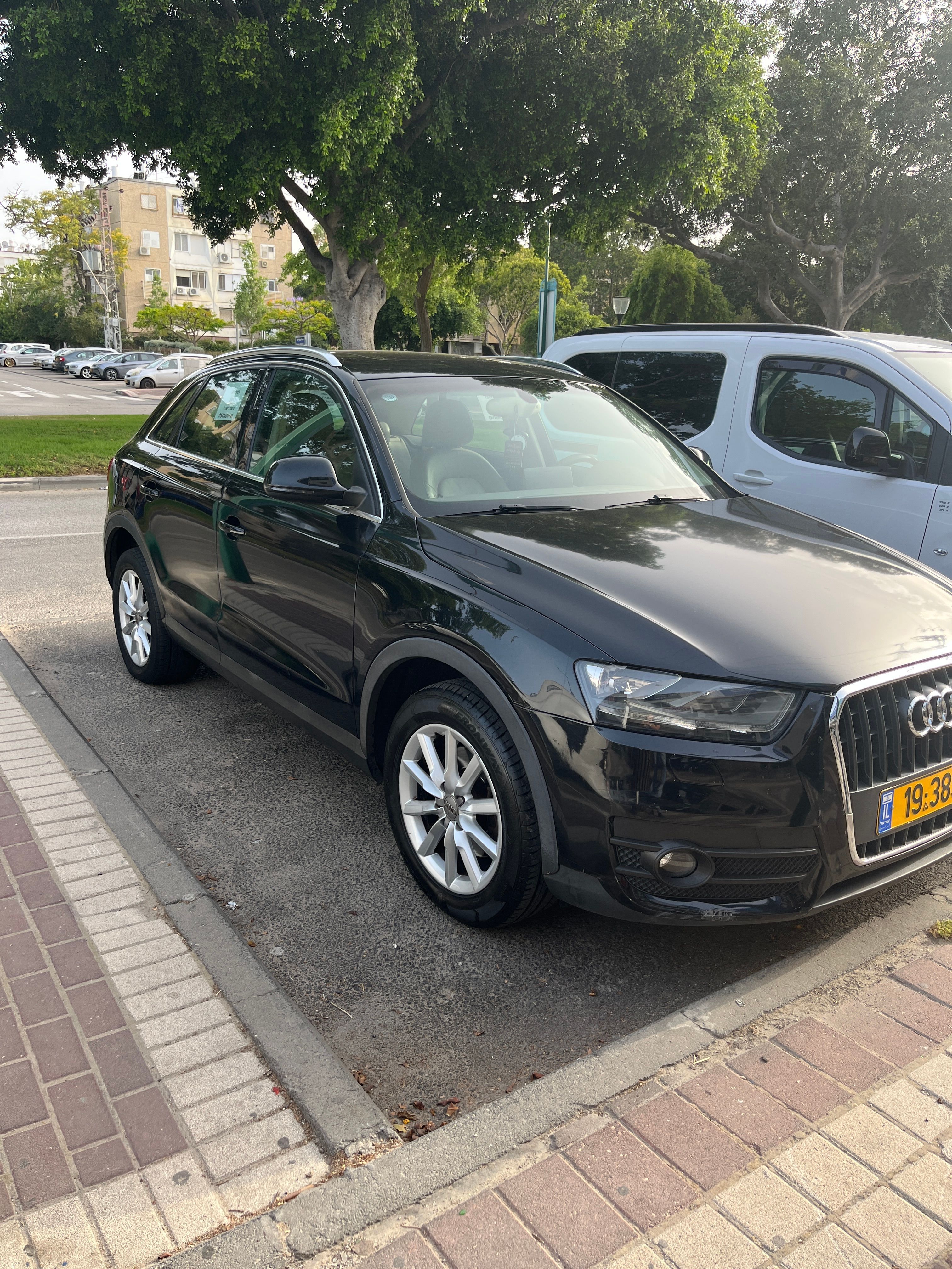 מודעת רכב אאודי Q3