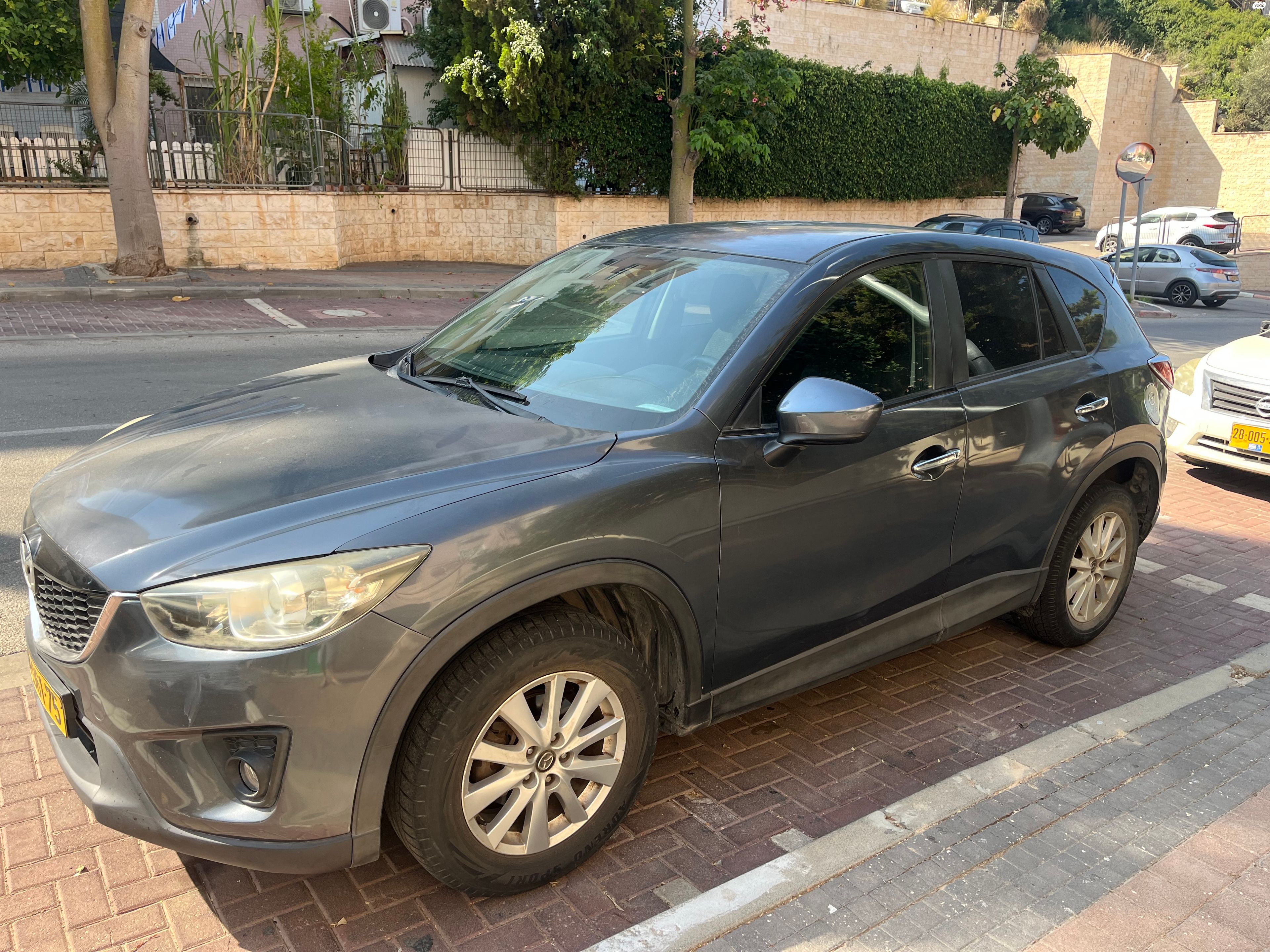 מודעת רכב מאזדה CX-5