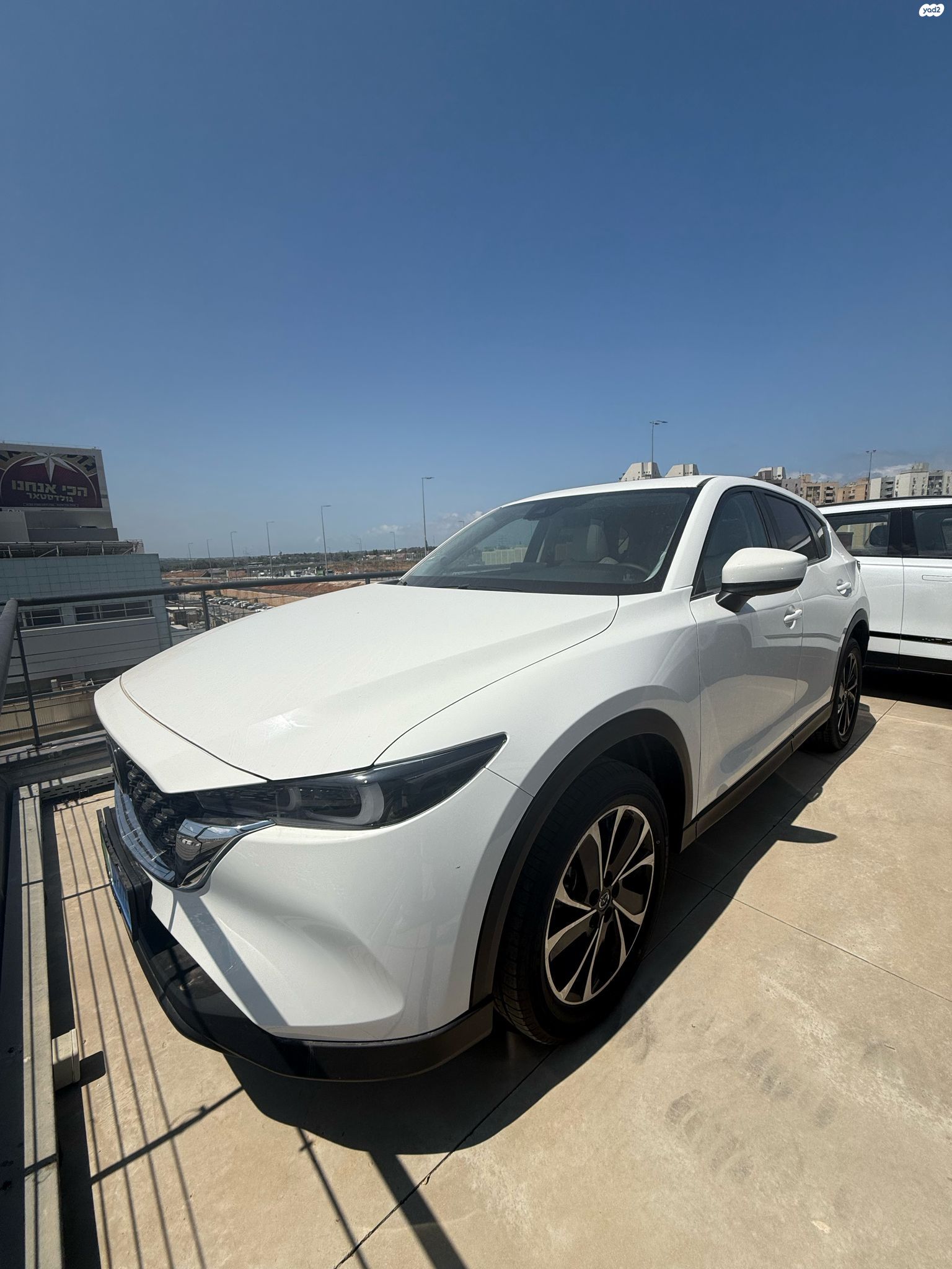 מודעת רכב מאזדה CX-5