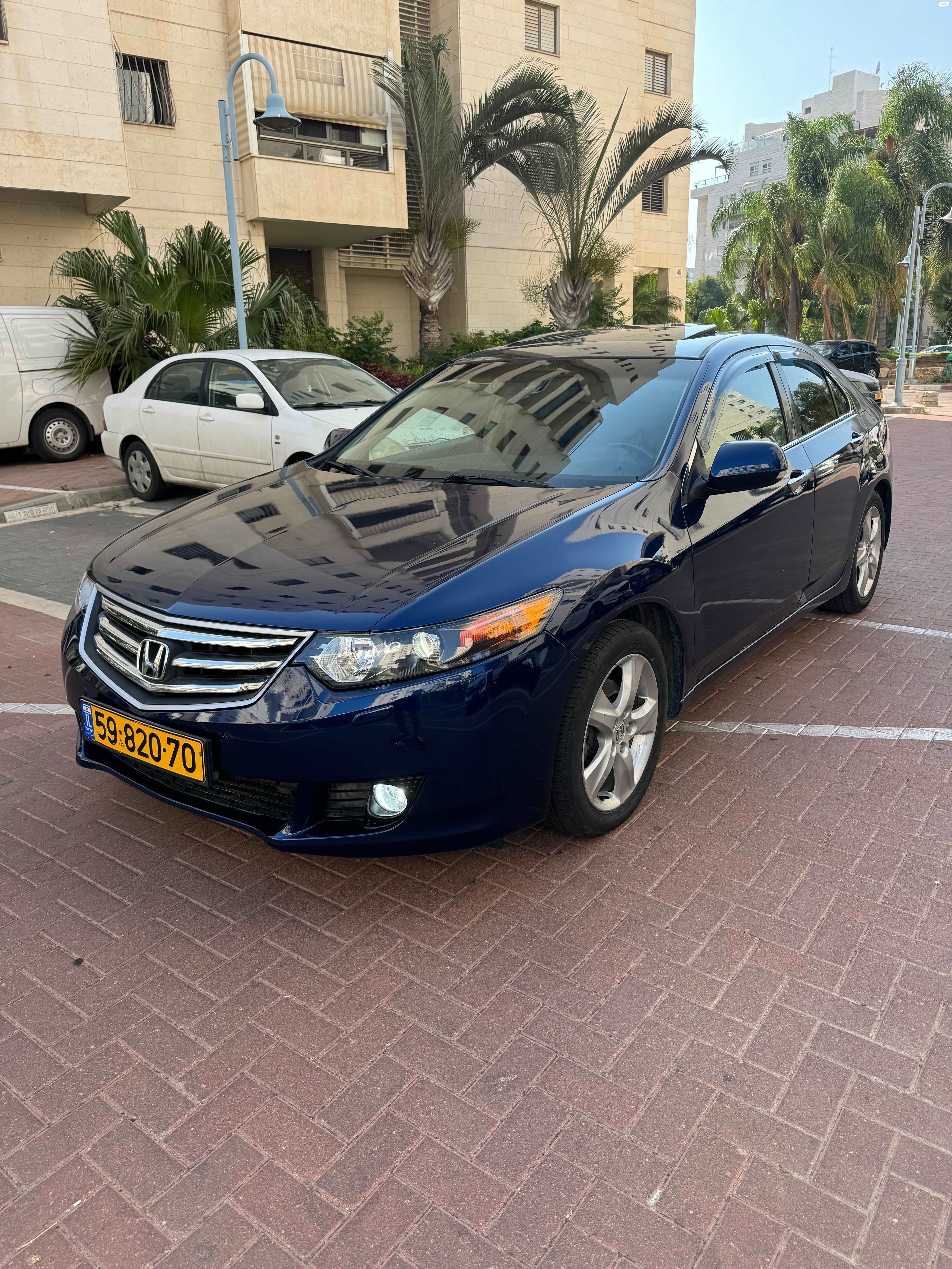מודעת רכב הונדה אקורד