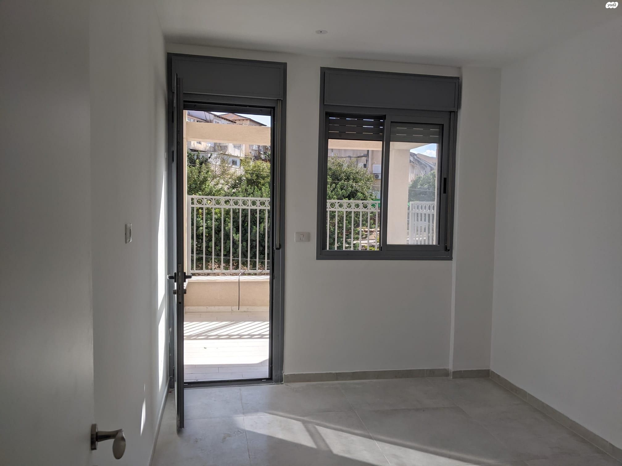 הנרקיסים 8