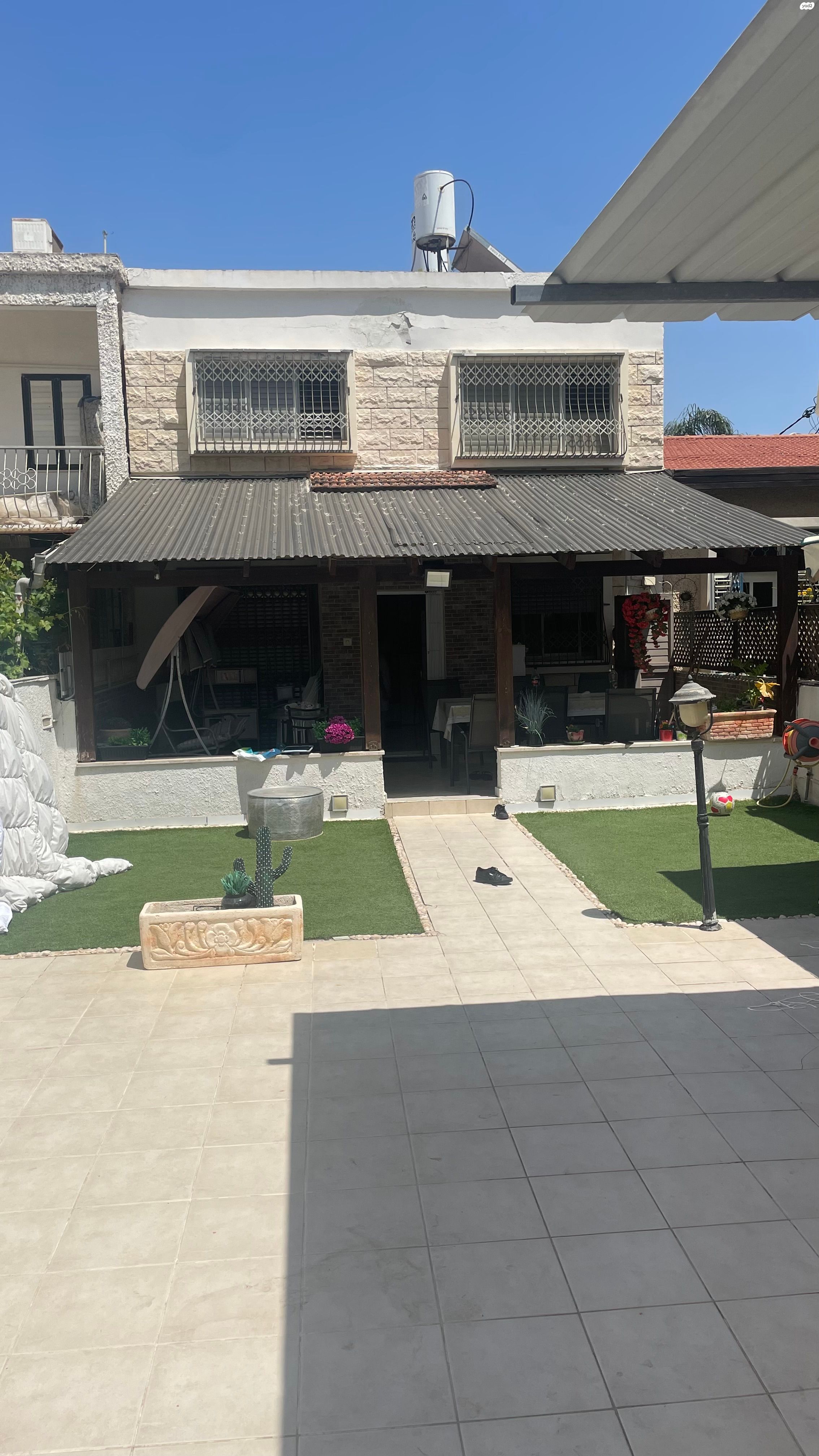 טשרניחובסקי 3