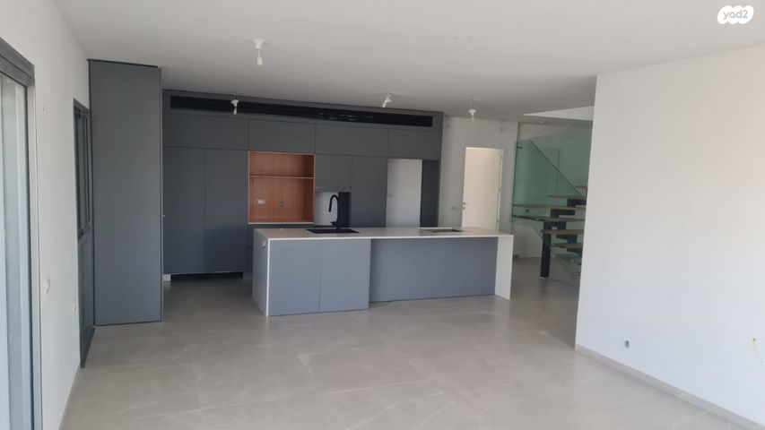 דופלקס, ריינס 1, רסקו א', חולון