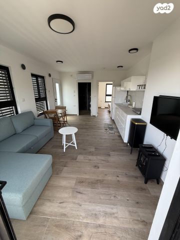 דירה, העפרוני 299, יובל, יובל