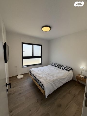 דירה, העפרוני 299, יובל, יובל