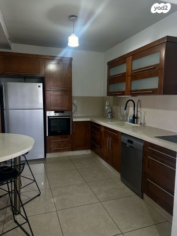 דירה, אפרסק 3, רובע ט"ז, אשדוד