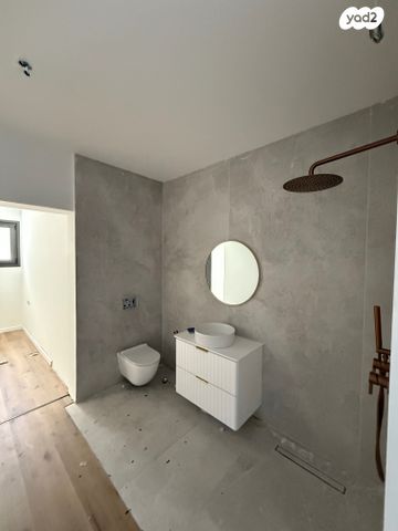 דירת גן, משגב עם 4, קרית שלום, תל אביב יפו