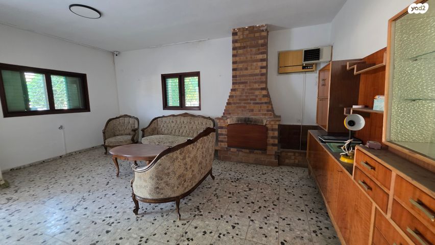 דו משפחתי, בית הלל, מורשה, רמת השרון