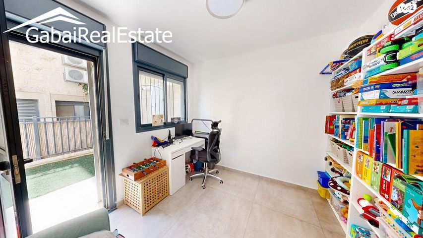 דו משפחתי, בית הבחירה, אפרת