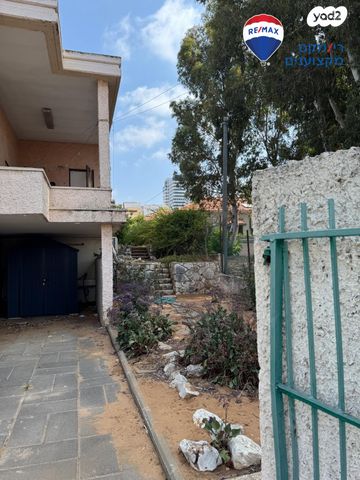 בית פרטי/ קוטג', ביאליק, מרכז העיר, חדרה