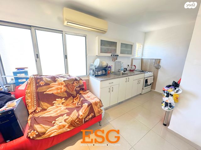 דירה, הרב הרצוג 18, רובע ב', אשדוד