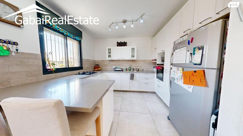 דו משפחתי, בית הבחירה, אפרת