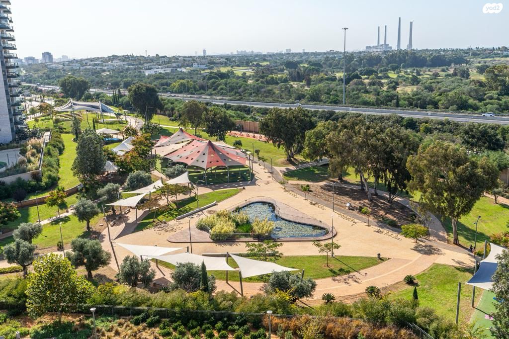 השיקמים 