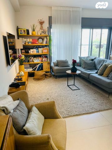 דירה, נווה אביבים, תל אביב יפו