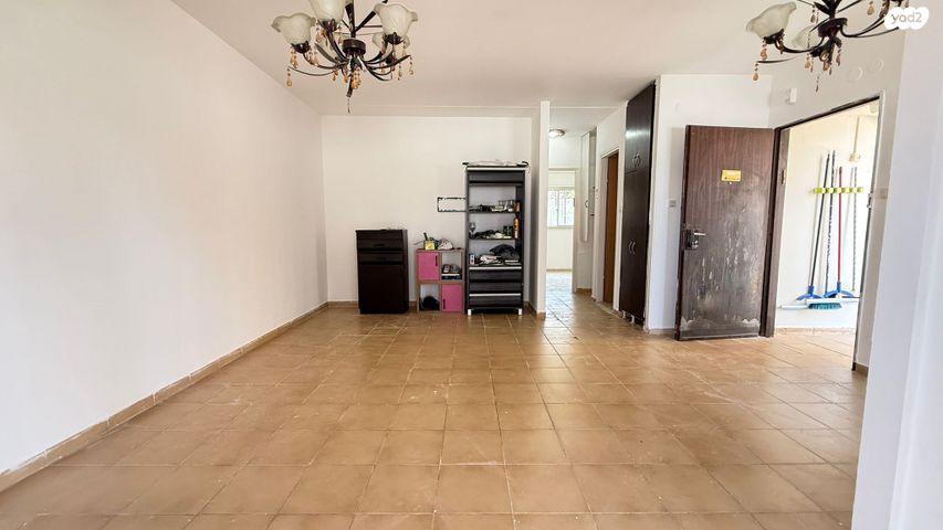 דירת גן, דוד המלך, יצחק רבין, מעלות תרשיחא