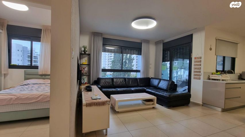 דירה, יונה ואליעזר נלקין 2, כפר סבא הירוקה, כפר סבא