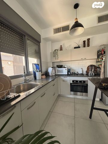 דירה, הסנה 9, יד לבנים, רמת גן