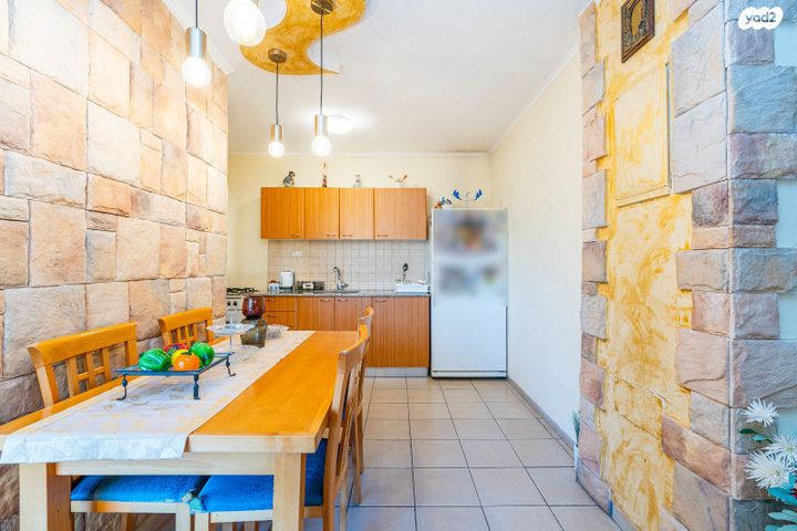 דירה, יהודה הלוי, היובל, אור עקיבא