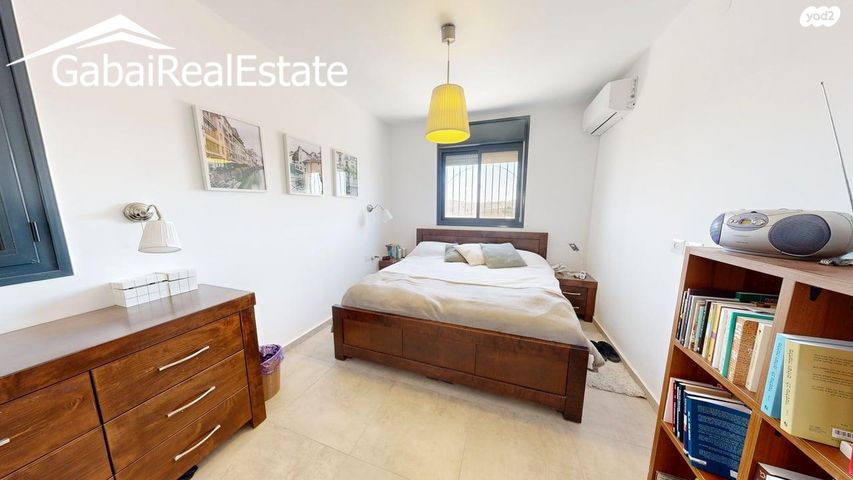 דו משפחתי, בית הבחירה, אפרת