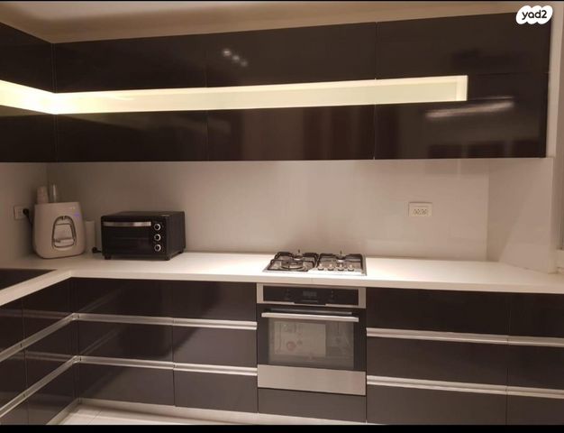 דירה, אוסישקין, מרכז העיר דרום, נתניה