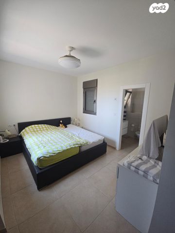 דירה, אהוד מנור, עיר ימים, נתניה