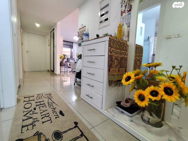 דירה, הרב ריינס 15, צפון מזרח מרכז העיר, נתניה