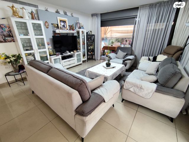 דירה, הרב ריינס 15, צפון מזרח מרכז העיר, נתניה